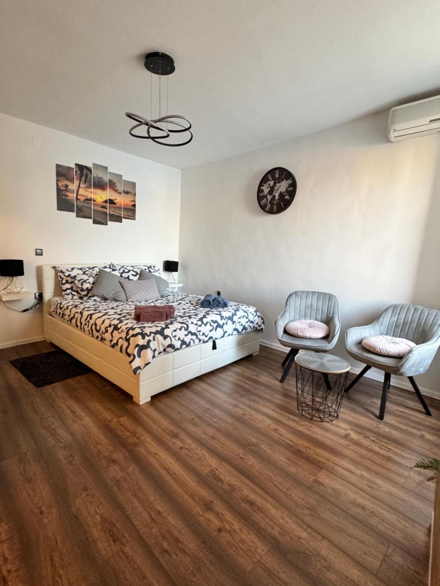 Studio Svalba Rovinj Luaran gambar