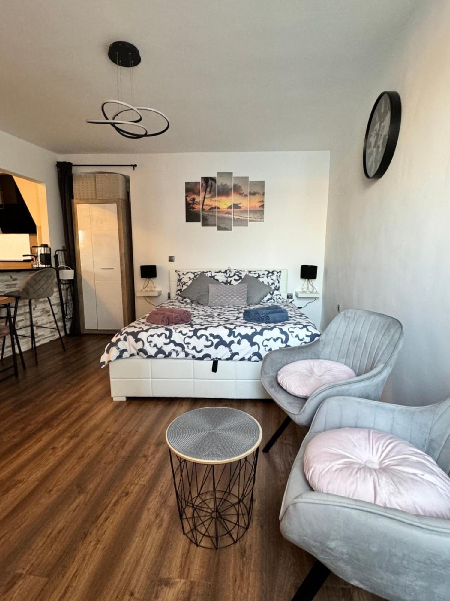 Studio Svalba Rovinj Luaran gambar